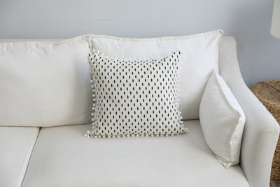 Almohada de Cintura con Diseño Geométrico en Algodón y Lino - Image 4