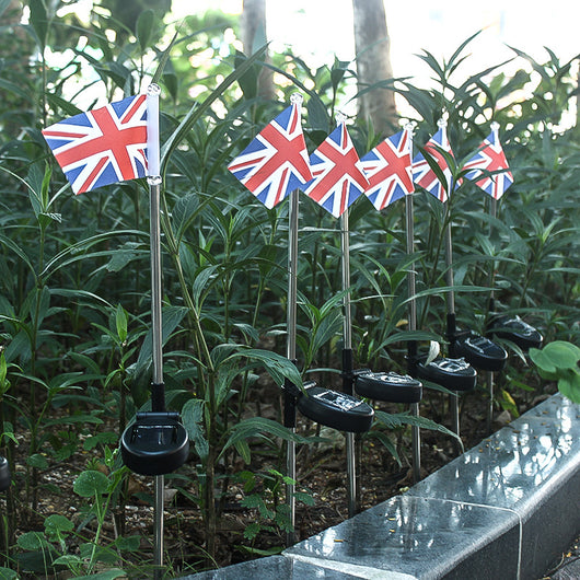 Lámpara Solar Decorativa con Bandera para Jardín - Image 19