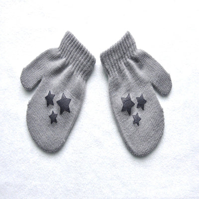 Guantes Suaves para Bebé con Diseño Adorable - Image 9