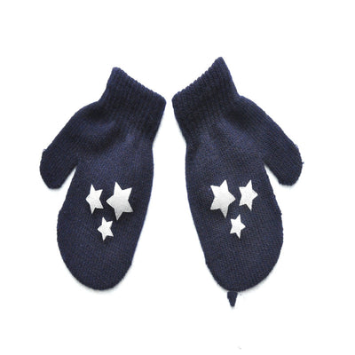 Guantes Suaves para Bebé con Diseño Adorable - Image 3