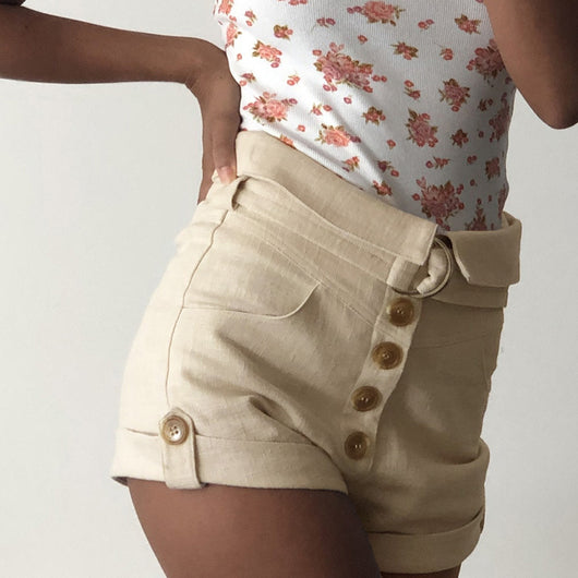 Shorts Slim Ajustado con Cinturón de Cadera y Botones - Colección Verano - Image 9
