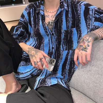 Camisa Tie-Dye Coreana con Drapeado Ondulado - Estilo Relajado para Hombre - Image 3