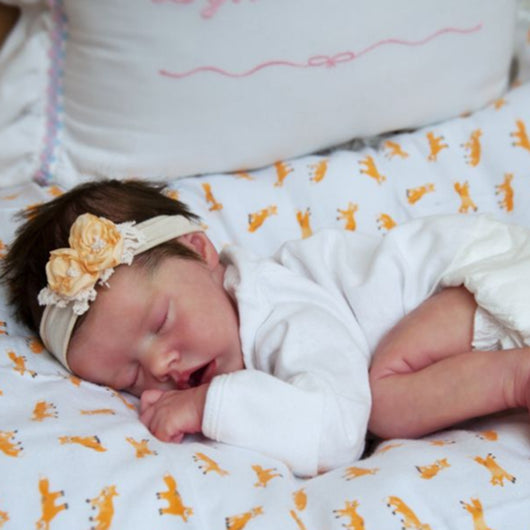 Muñeca Bebé Realista de Simulación - Juguete Educativo y Adorable - Image 9