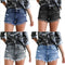 Shorts Atrevidos con Flecos Rasgados y Hebillas en Tobillos