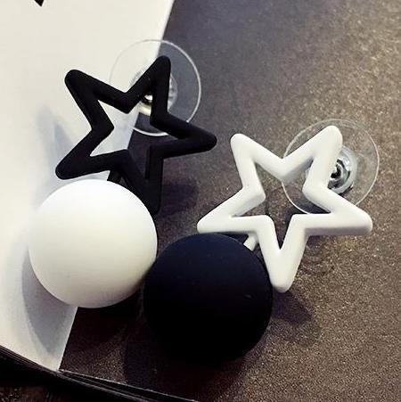 Aretes Asimétricos de Estrella de Cinco Puntas - Image 6