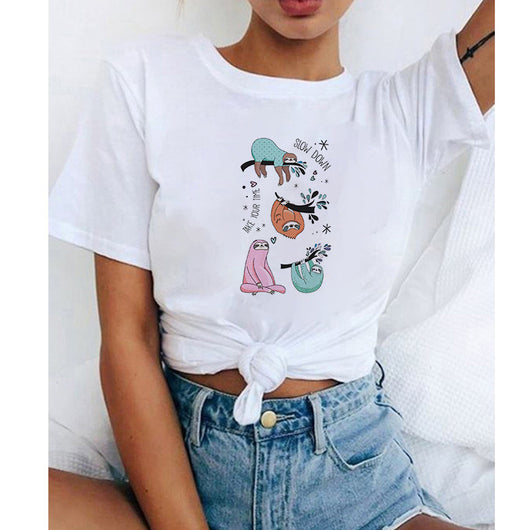 Playera Suelta Estampado Perezoso Manga Corta - Diseño Adorable - Image 12
