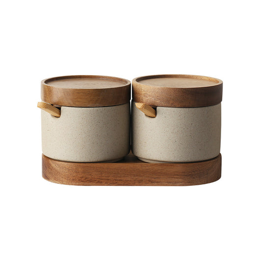 Juego de Tres Piezas de Cerámica para Condimentos con Bandeja de Madera de Acacia - Image 6