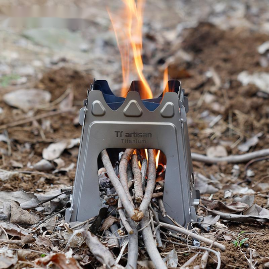Estufa Portátil de Titanio para Acampada - Diseño Minimalista y Resistente - Image 2