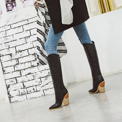 Botas Cortas de Gamuza Punta Aguda Estilo Caballero para Mujer - Image 5