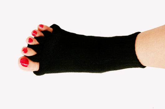 Calcetines de Masaje con Dedos Separados para Yoga y Bienestar - Image 4