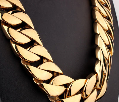 Collar de Acero de Titanio para Hombre | Diseño Moderno y Duradero - Image 3