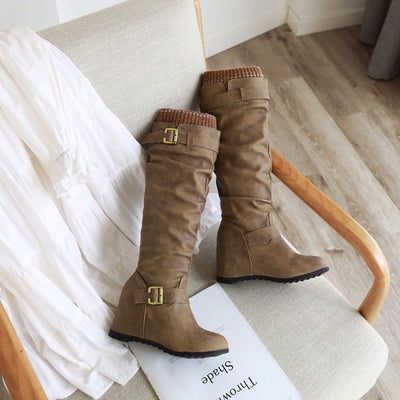 Botas Altas British Knight con Hebilla y Lana - Tacón Cuña Casual - Image 9