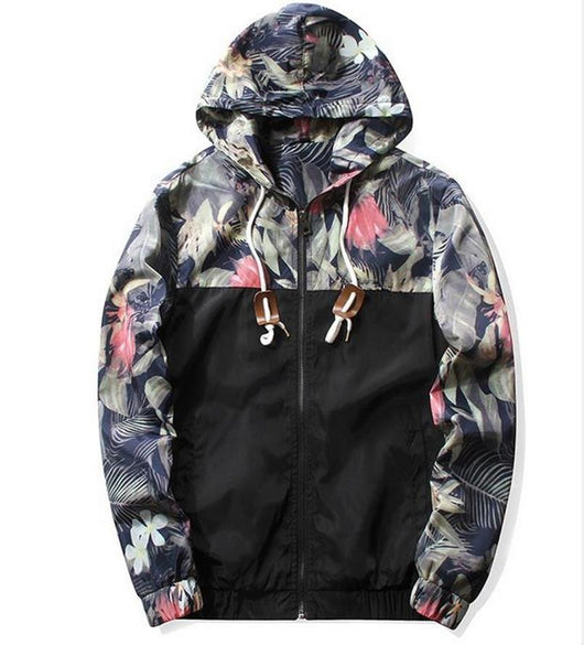 Chaqueta Deportiva Camuflada con Capucha y Detalles en Contraste - Image 17