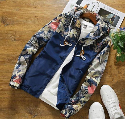 Chaqueta Deportiva Camuflada con Capucha y Detalles en Contraste - Image 5