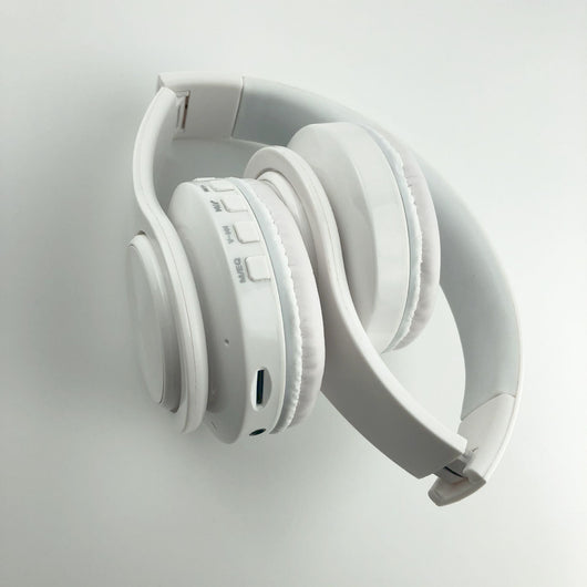 Auriculares Bluetooth HiFi Inalámbricos con Micrófono, Radio FM y Ranura SD - Image 11