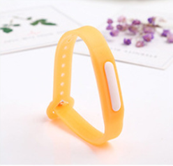 Pulsera Repelente de Mosquitos con Luz LED para Niños - Brazalete Antimosquitos Infantil Multicolor - Image 2