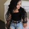 Conjunto Infantil: Top Rayado con Mangas de Malla y Shorts Denim Rotos
