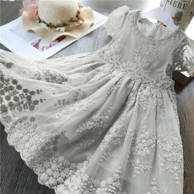 Vestido Casual de Malla Bordada con Forma de Hoja de Loto Manga Corta - Image 11