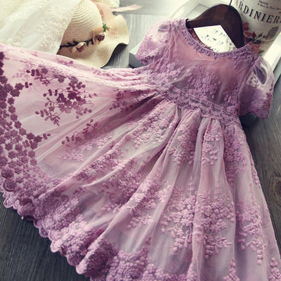 Vestido Casual de Malla Bordada con Forma de Hoja de Loto Manga Corta - Image 2