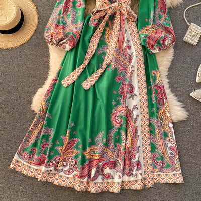 Vestido Vintage Cuello en V con Mangas Abullonadas - Image 17