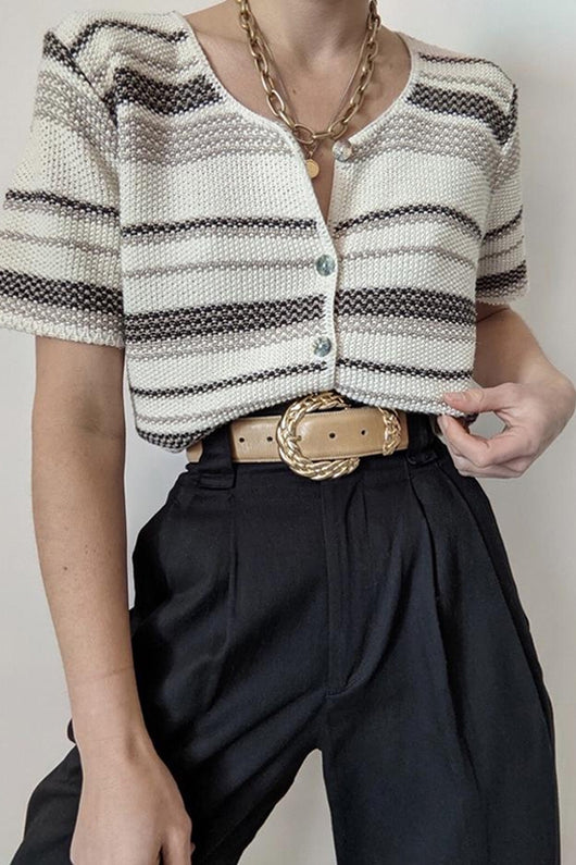 Camiseta Retro a Rayas Beige de Manga Corta - Image 9