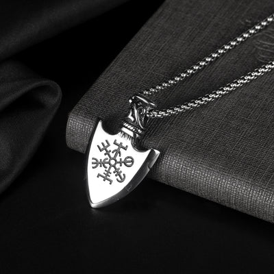 Colgante Escudo de Acero Inoxidable para Hombre Estilo Retro - Image 9