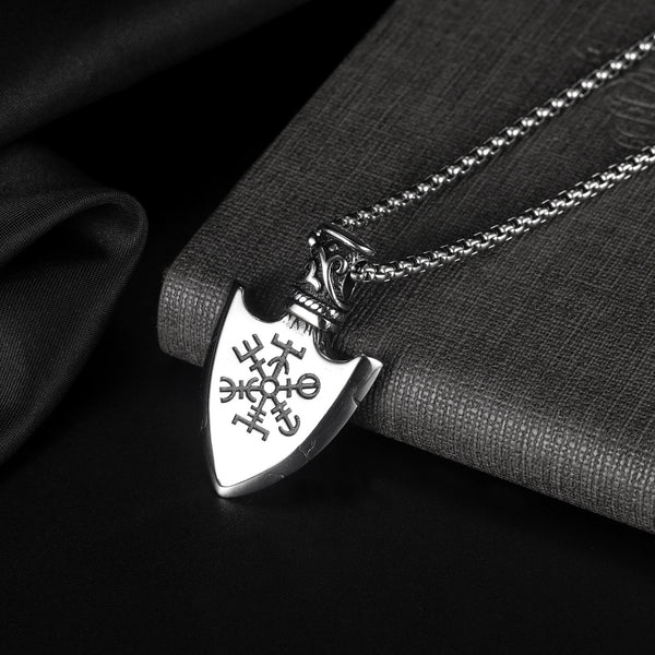 Colgante Escudo de Acero Inoxidable para Hombre Estilo Retro