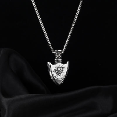Colgante Escudo de Acero Inoxidable para Hombre Estilo Retro - Image 4