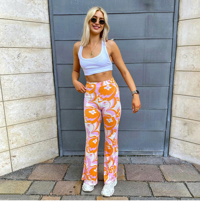 Conjunto Estilo Europeo: Blusa Estampada + Pantalón Acampanado Cintura Alta - Image 3