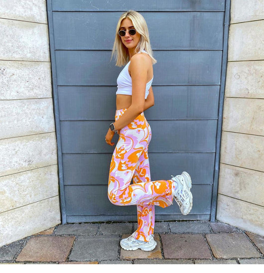 Conjunto Estilo Europeo: Blusa Estampada + Pantalón Acampanado Cintura Alta - Image 5