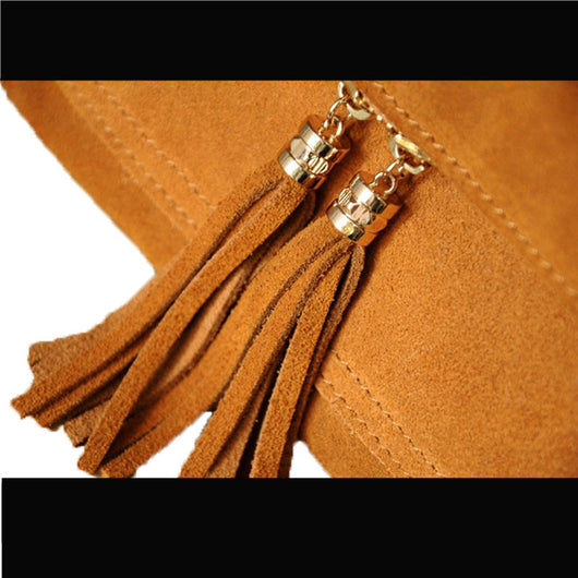 Bolso Crossbody de Cuero con Solapa Plegable y Dije Borla - Image 5
