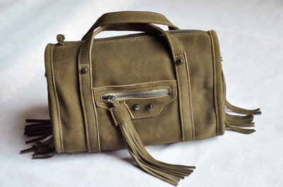 Bolsa Mensajera de Cuero Retro Vintage con Borlas - Estilo Boston Cilíndrico - Image 3