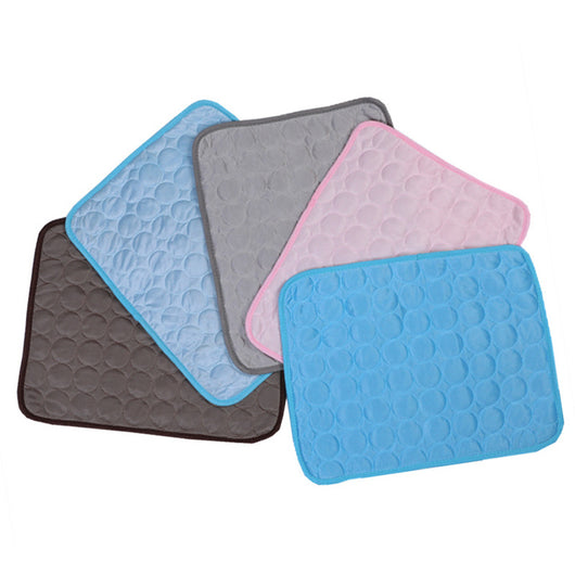 Colchoneta Refrescante de Seda de Hielo para Mascotas - Image 5