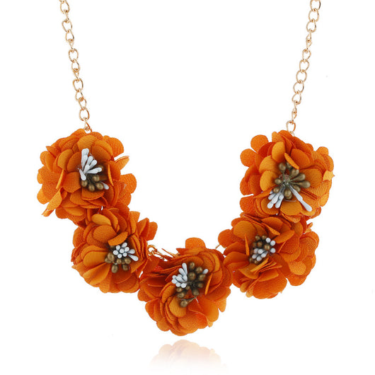 Collar de Flores en Tela - Accesorio Elegante para Mujer - Image 4