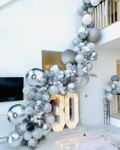 Guirnalda de Globos Irregular para Decoración de Bodas y Eventos