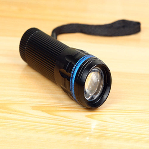 Lámpara LED Multifunción para Bicicleta de Montaña - Image 10