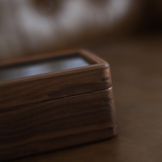 Caja de Almacenamiento para Relojes de Madera Maciza con Vitrina - Image 3
