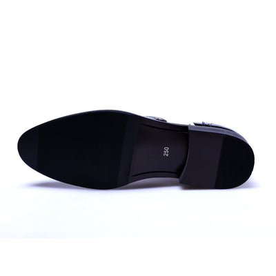 Zapatos de Cuero Negro y Blanco con Punta Afilada para Hombre - Image 8