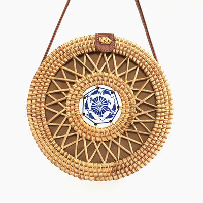 Bolsa Tejida de Ratán Estilo Retro - Diseño Artesanal con Detalles Cerámicos - Image 8