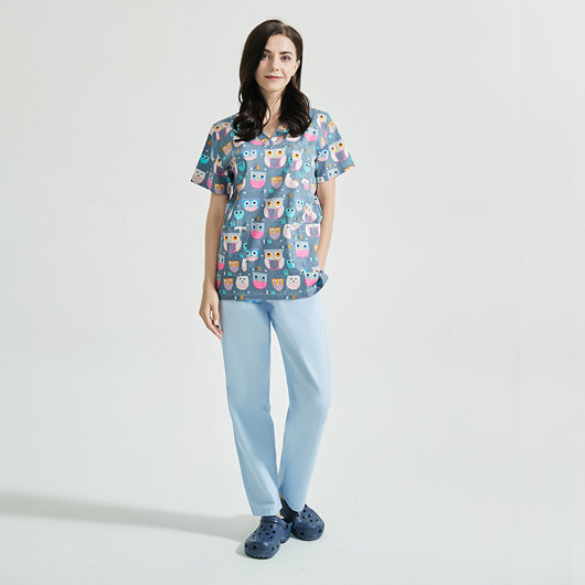 Uniforme de Spa y Salón de Belleza con Estampado Infantil en Algodón - Image 13