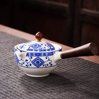 Tetera de Cerámica Negra con Asa de Madera - Colador Kung Fu para Té Oolong - Image 3