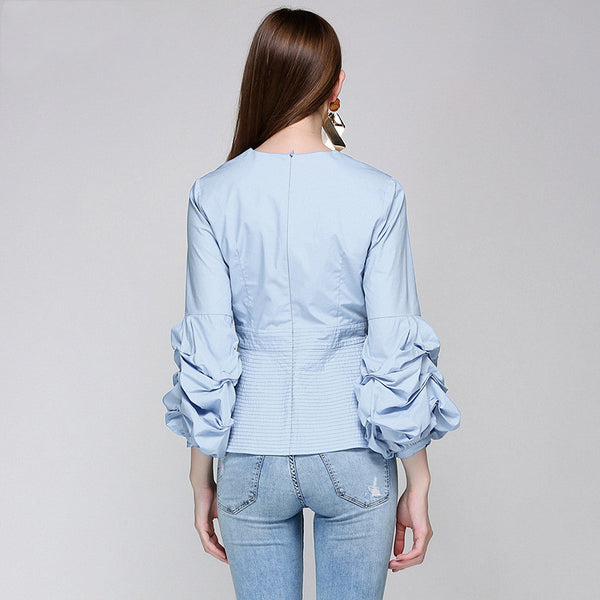 Blusa Elegante Cuello V con Volantes y Mangas de Nueve Puntos
