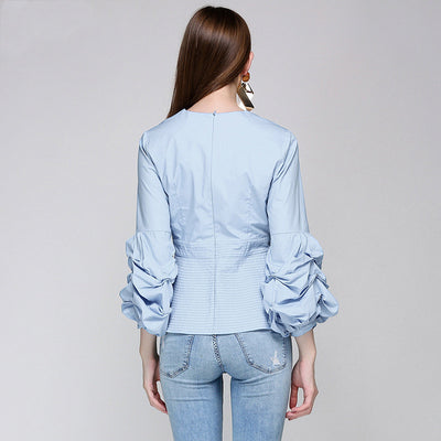 Blusa Elegante Cuello V con Volantes y Mangas de Nueve Puntos - Image 9