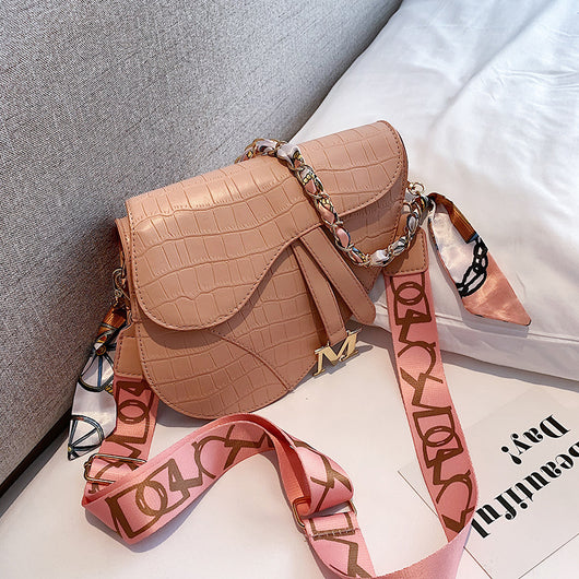 Bolso Bandolera Multicolor con Pañuelo de Seda - Accesorio de Moda para Mujer - Image 5