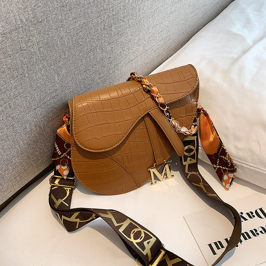 Bolso Bandolera Multicolor con Pañuelo de Seda - Accesorio de Moda para Mujer - Image 10
