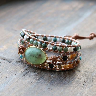 Pulsera de Piedra Natural Artesanal Tres Capas con Cordón de Cuero para Mujer - Image 3