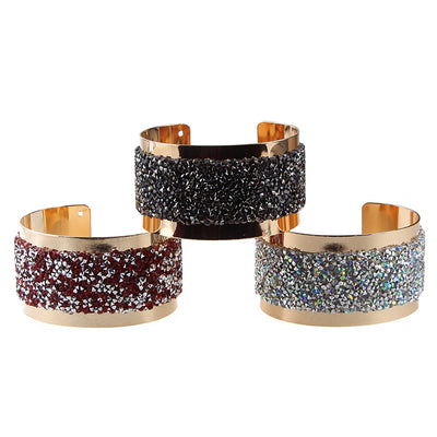 Pulsera Steampunk Herradura Versátil para Cualquier Estilo