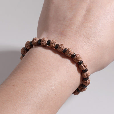 Pulsera de Cuentas de Ágata y Piedra Volcánica Estilo Moderno - Image 3
