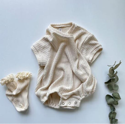 Pijama Enterizo de Algodón Gofrado para Bebé Unisex - Image 2