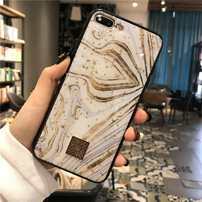 Funda de Celular con Lámina Dorada y Resina Epoxi Pintada